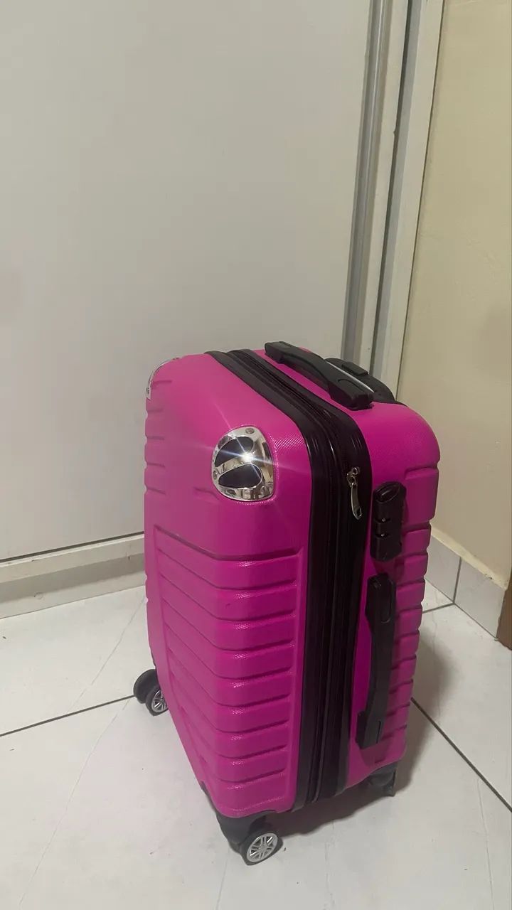 vendo mala de viagem em ótimas condições  - Foto 2