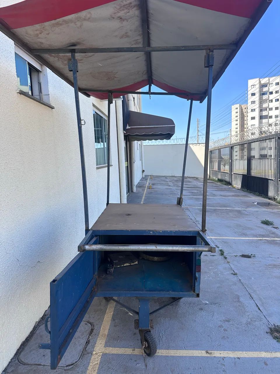 Carrinho de lanche ou churrasco ou café  - Foto 2