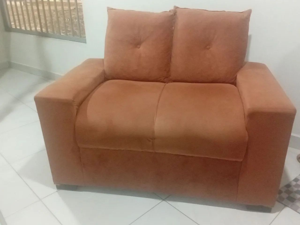 Vendo 2 sofá novo vendo separado tambem