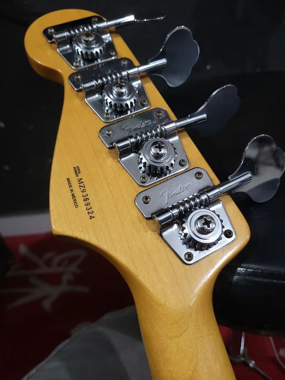 Fender jazz bass Vintera 70s c/hard case tweed - Instrumentos