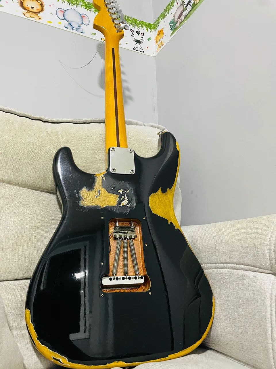 Guitarra tagima Strato
