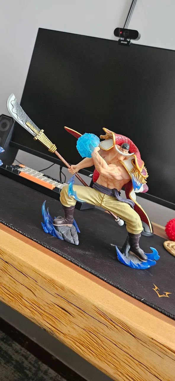 Action figure one piece barba branca - Foto 2