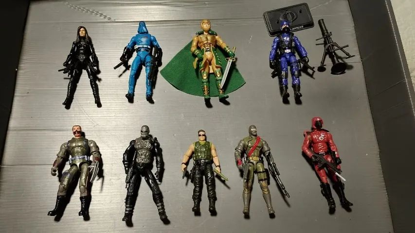 9-Pack "COBRA SERPENTOR". 9 action figures