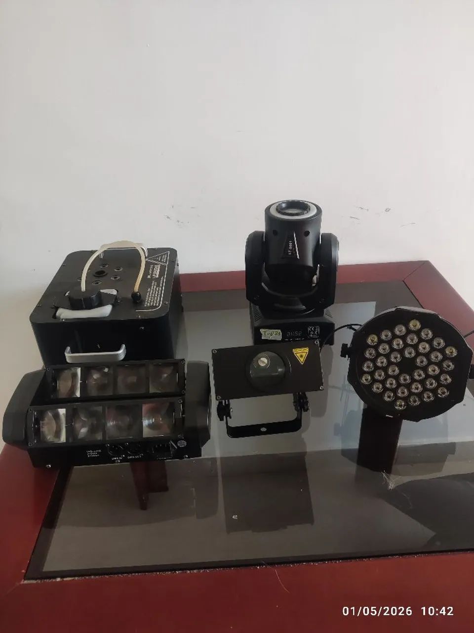 Iluminação completa show. Inclui cortina de led e estrutura completa