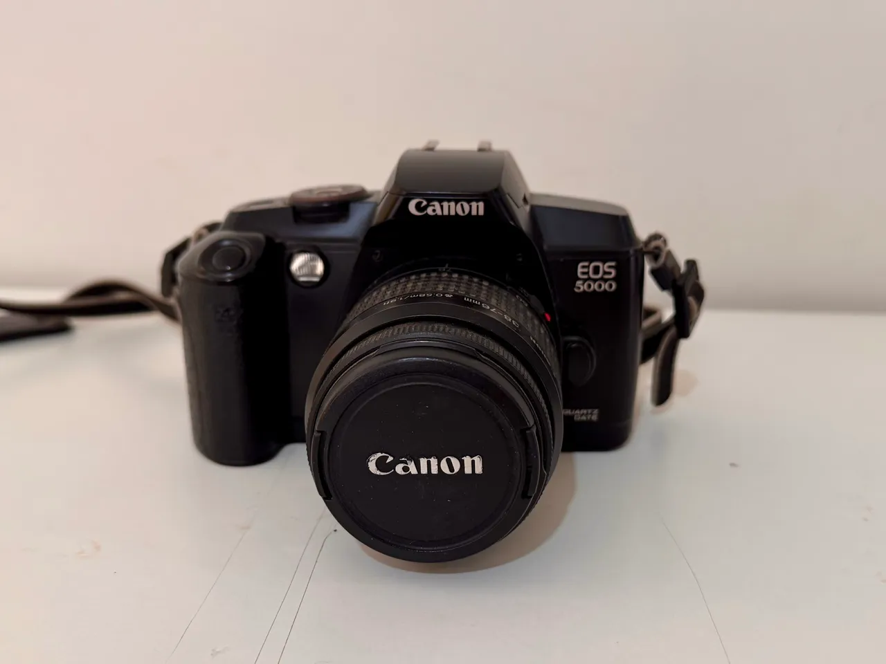 Câmera analógica Canon EOS 750QD com Lente - Câmeras e Filmadoras