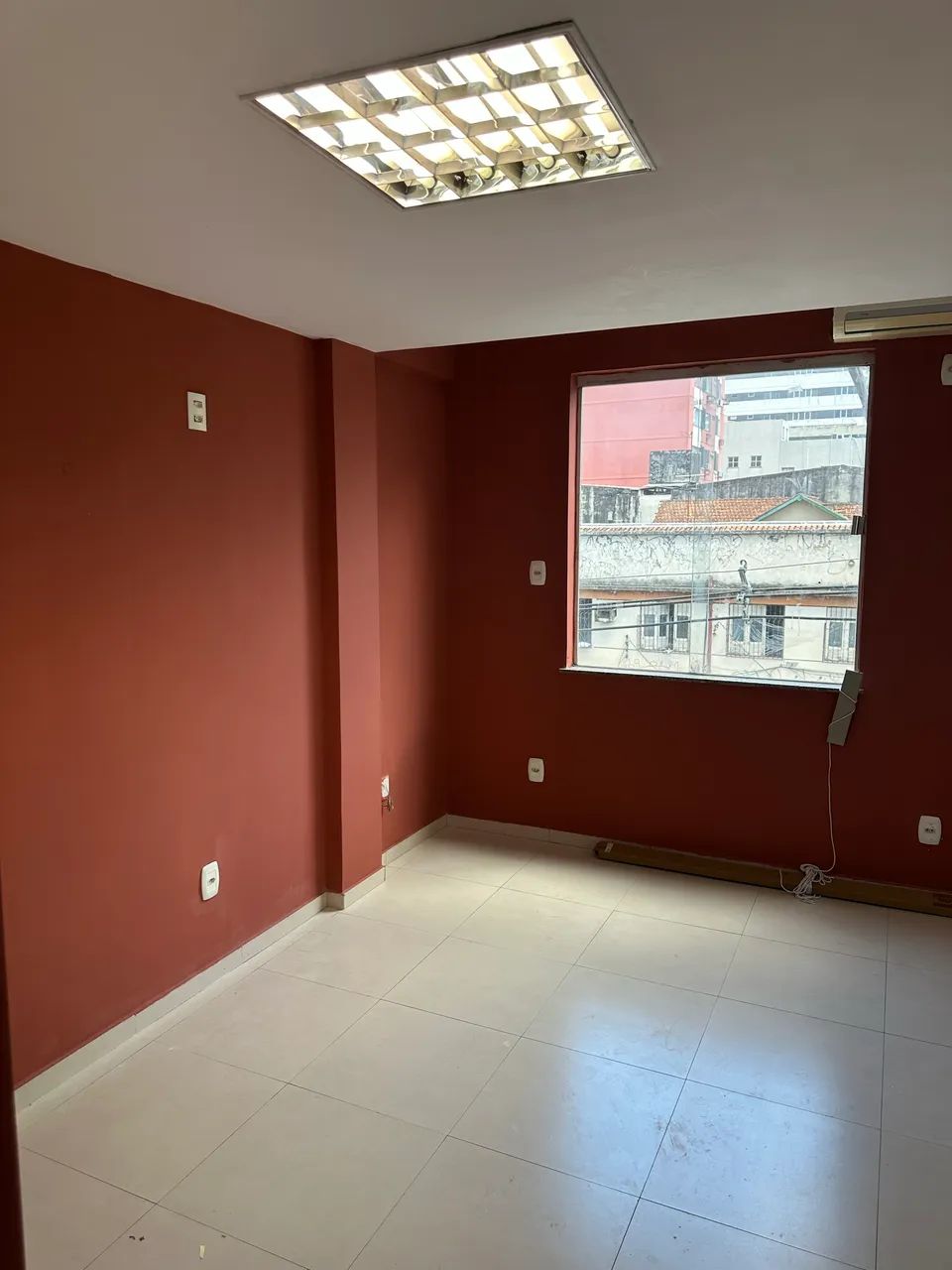 Linda sala próxima a Praça Brasil - Foto 3