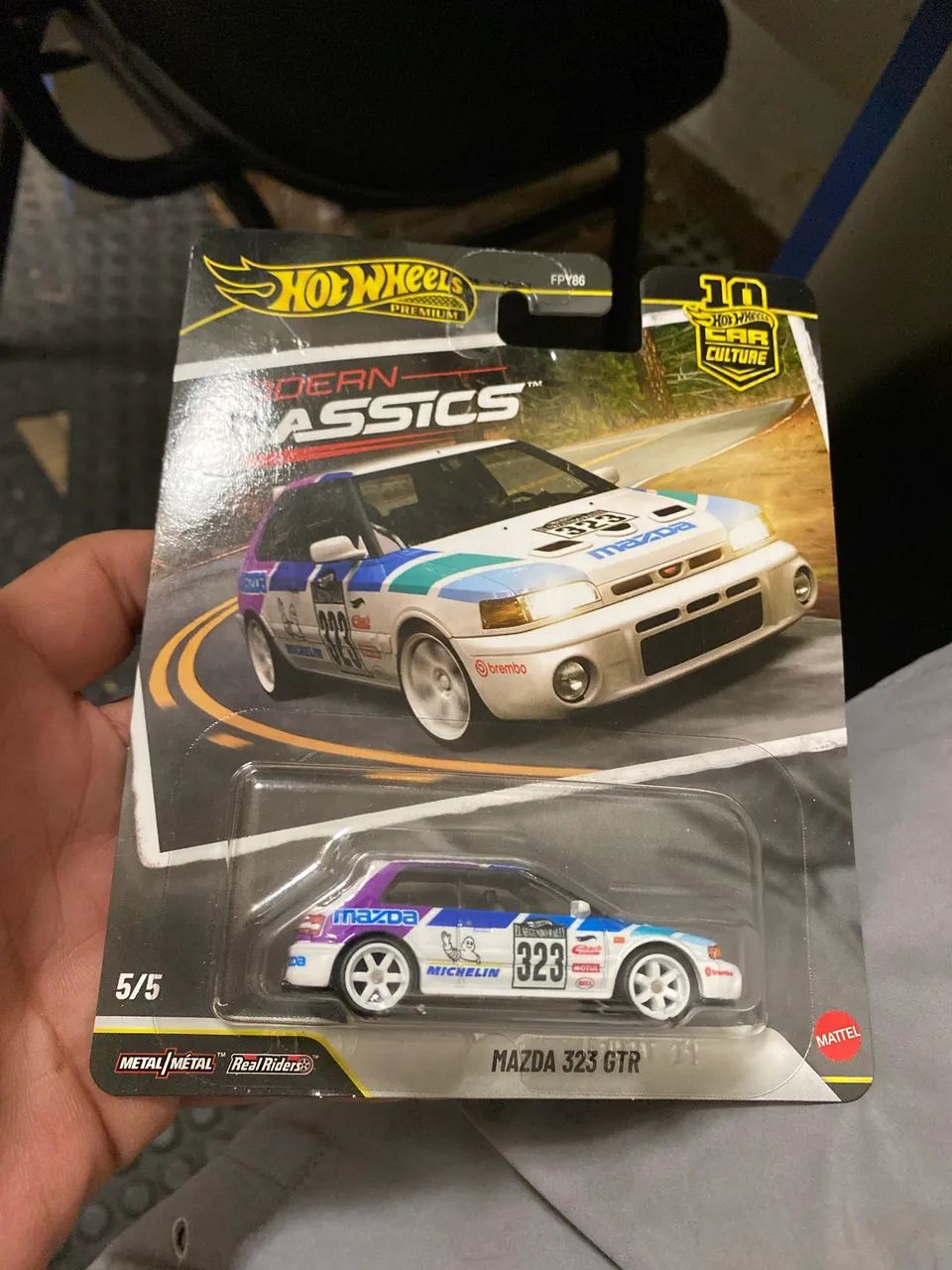 Hot wheels premium Modern Classics Mazda 323 GTR