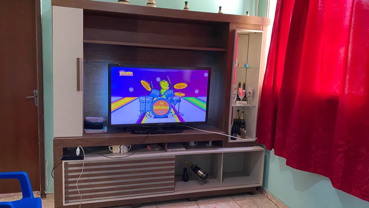 Vende-se essa estante em perfeito estado! - Foto 2