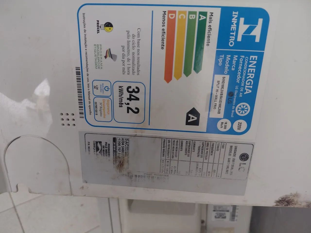 Vendo ar condicionado com defeito não sei qual é  - Foto 4