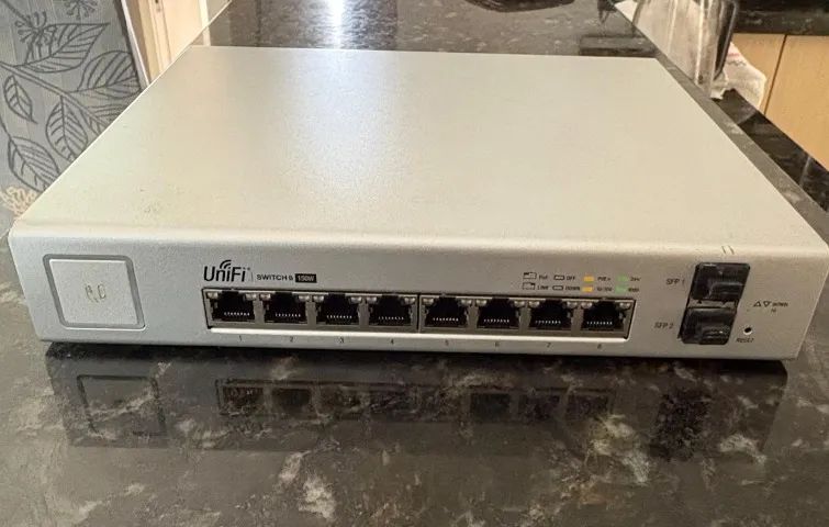 UNIFI SWITCH US-8-150W