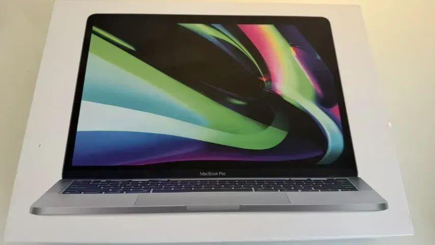 MacBook Pro M2 2022 13