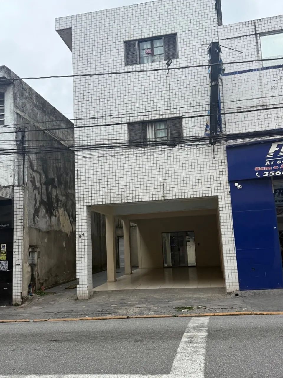 Imóvel comercial no centro de São Vicente 