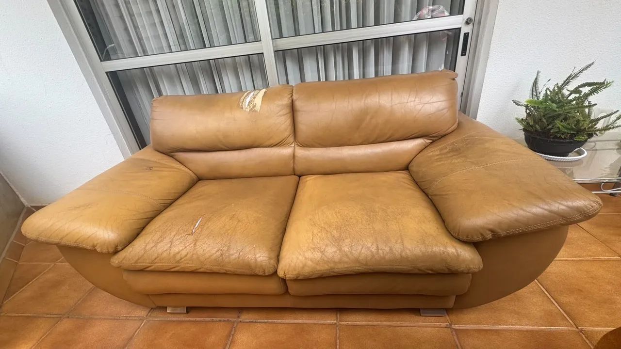 2 -Sofás de Couro Legítimo  - Foto 3