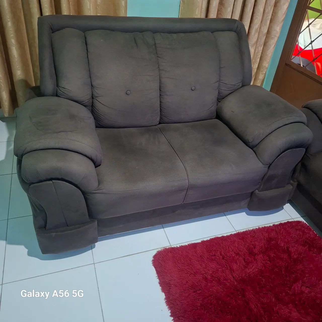 VENDO SOFÁ 2 E 3 LUGARES - Foto 5