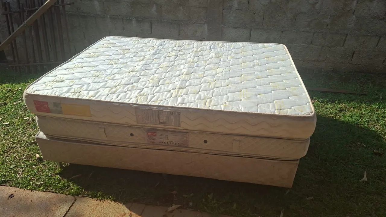 Cama box com 2 colchoes - Foto 2