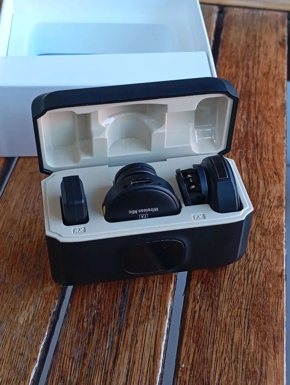 Microfone De Lapela Sem Fio Para Iphone/câmera/android/pc - Foto 3