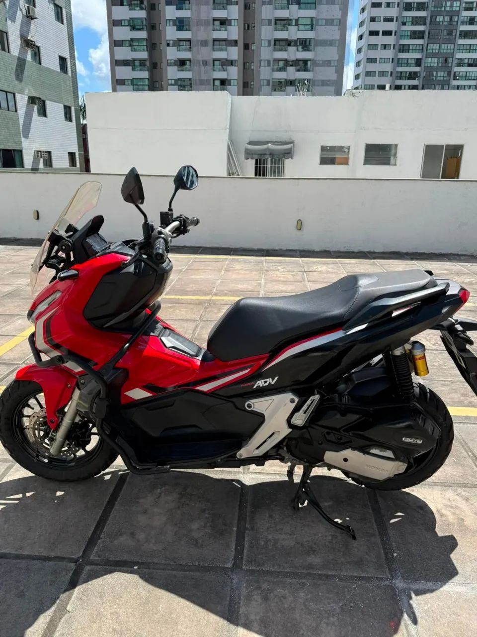 Honda Adv 150 - Foto 3