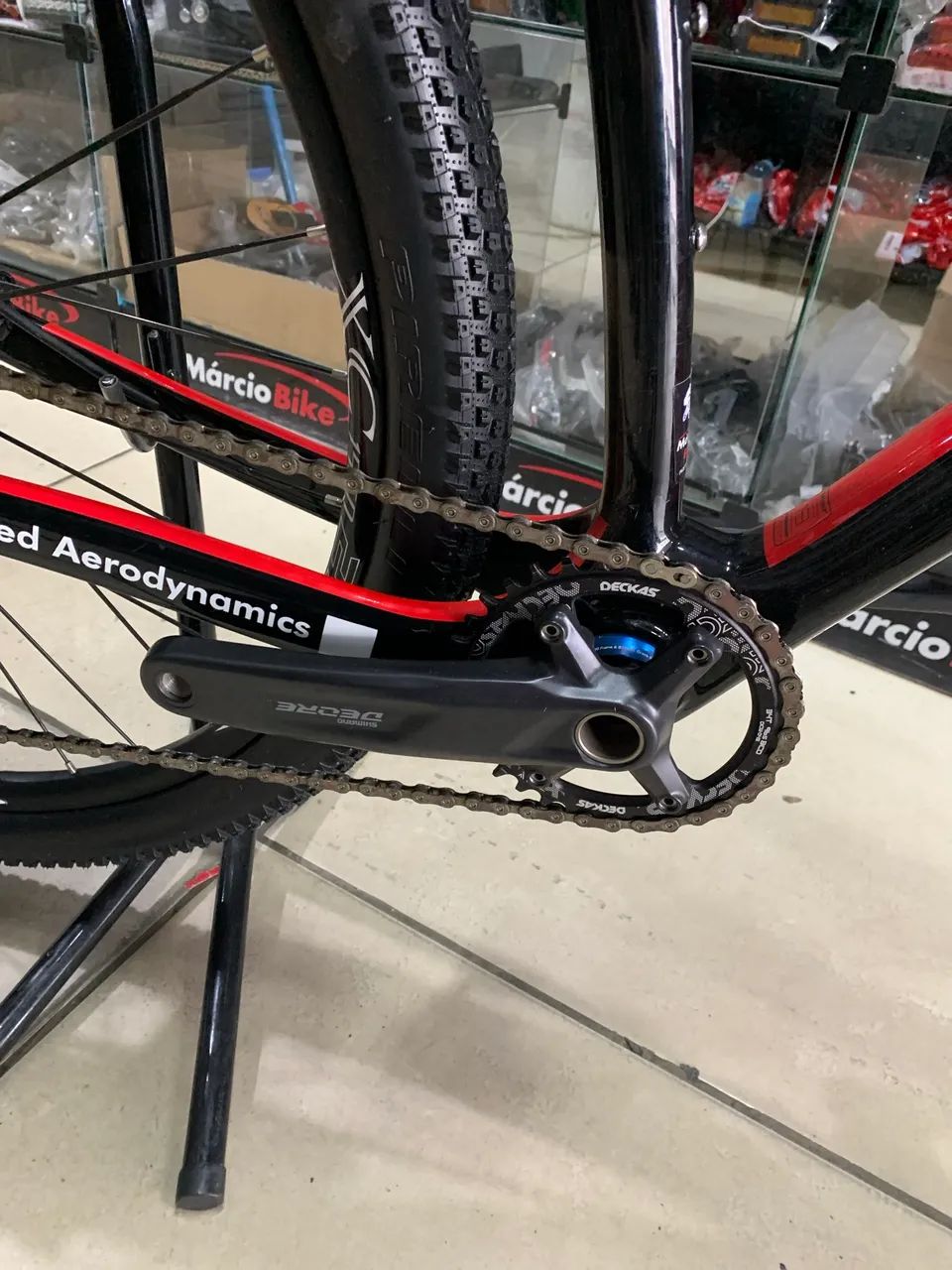 Bicicleta aro 29 Thrust Monocoque Design - Foto 3
