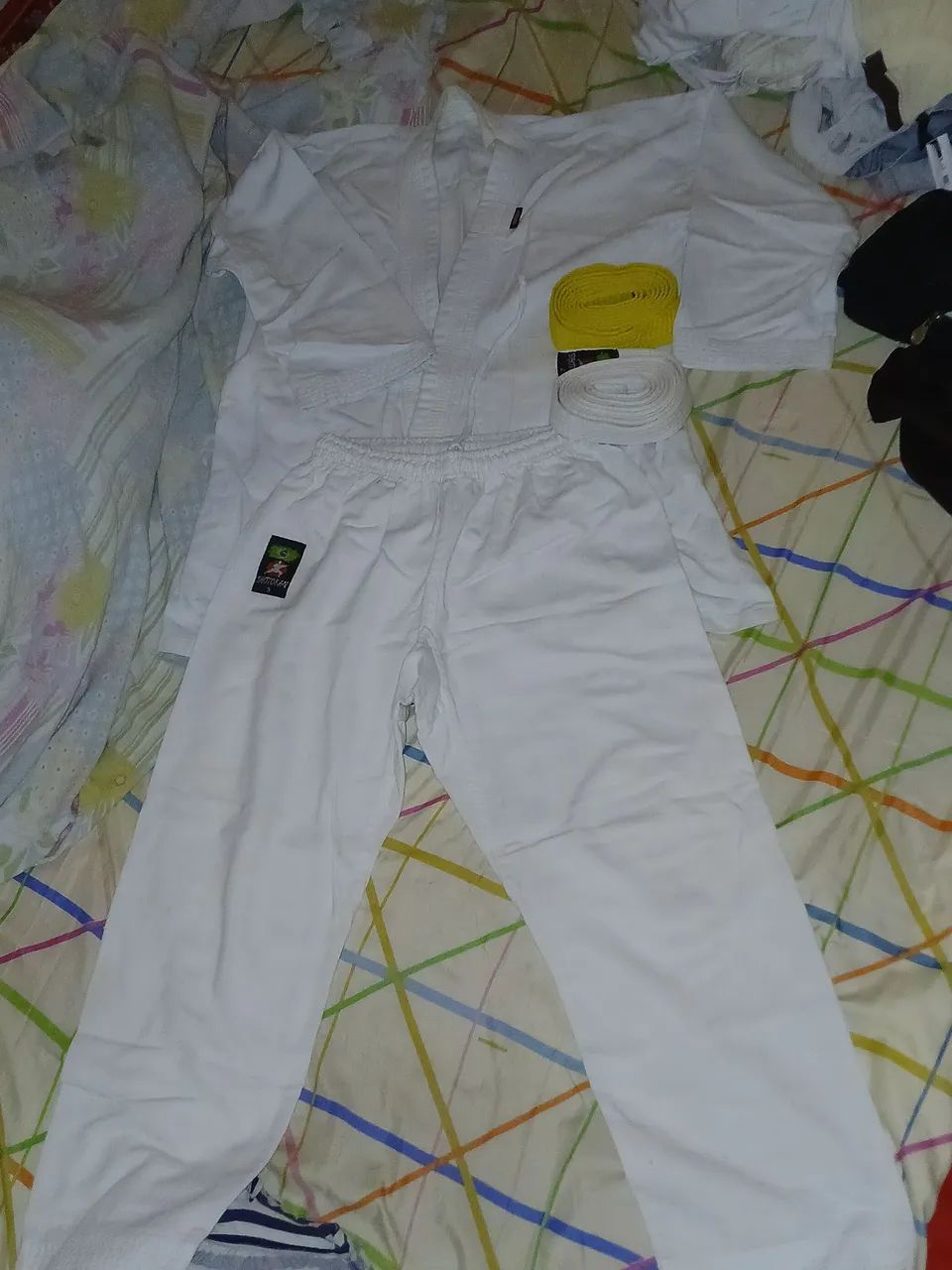Kimono 2 faixas karaté  - Foto 2