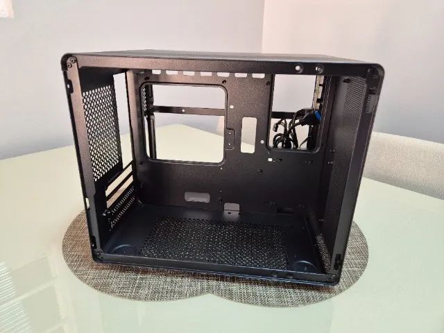 Gabinete Gamer C3tech Aquarius MT-G710BK Mini Tower - Foto 3