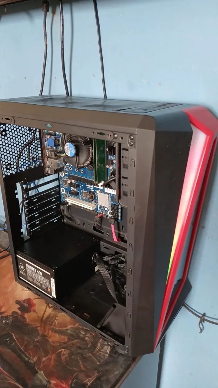 CPU core i3 6300 8gb ddr4 ssd 120gb fonte 400w 80plus aceito