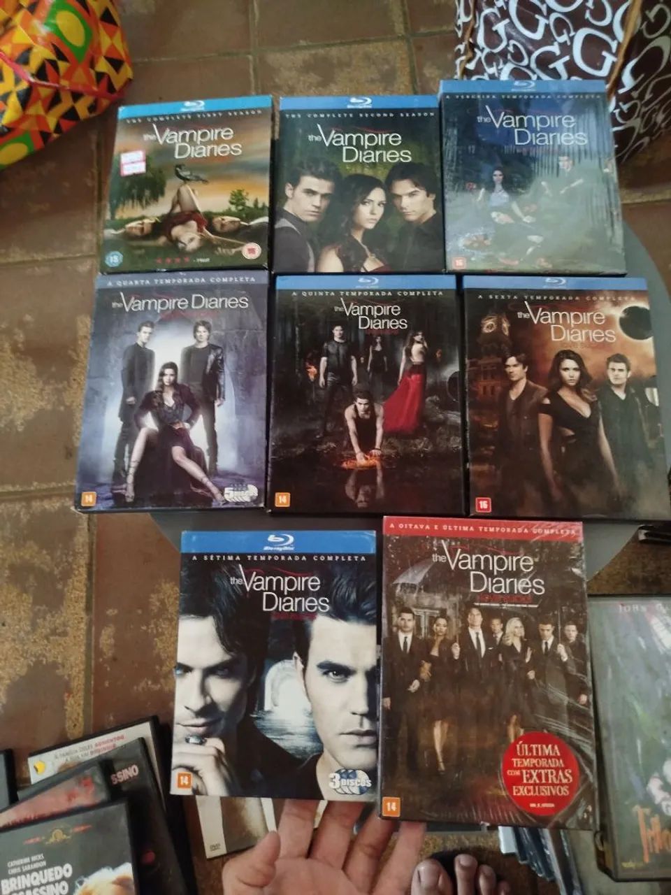 The Vampire Diaries série  1 A 8  - Foto 2