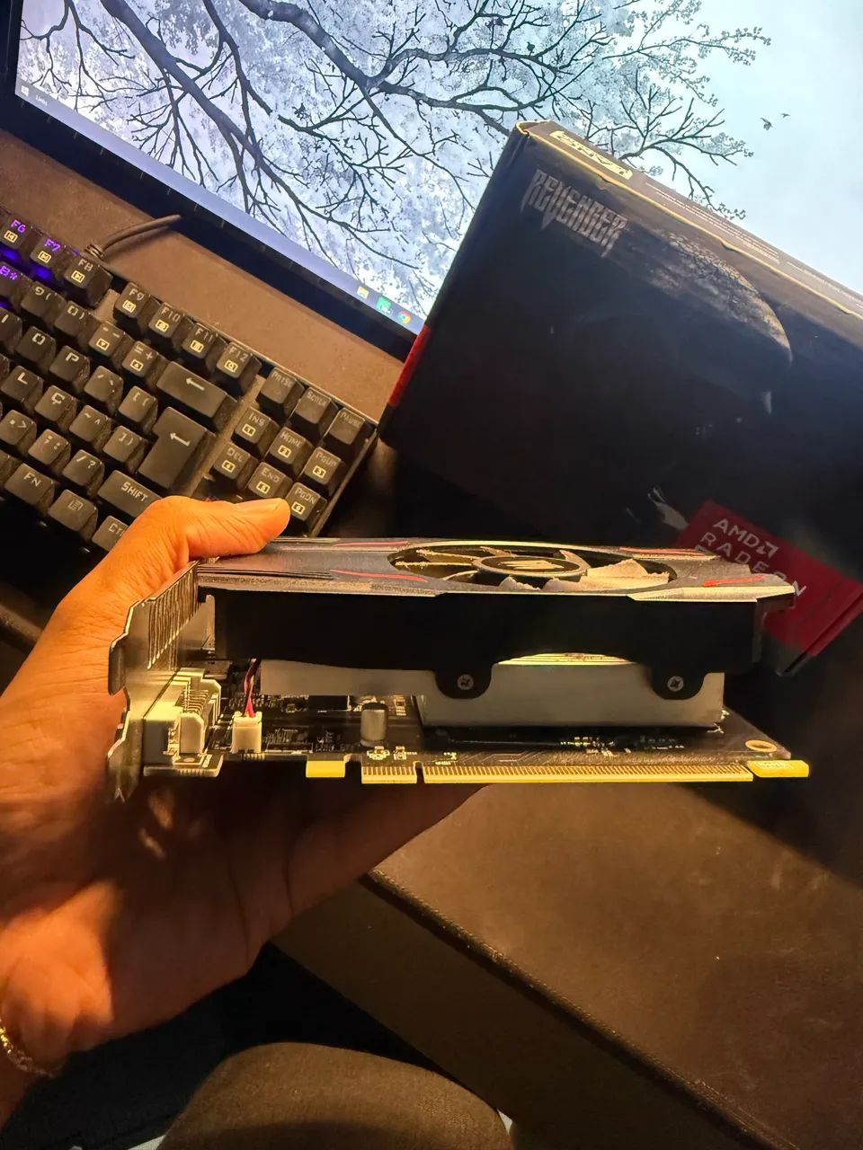 RX 550 4GB - Foto 2