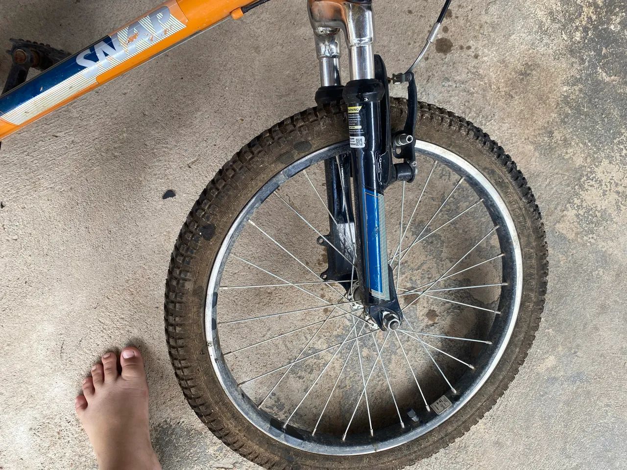 Bicicleta semi nova com marcha  - Foto 2