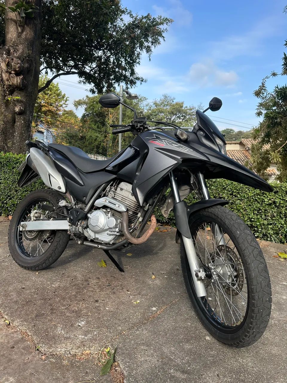 XRE 300 