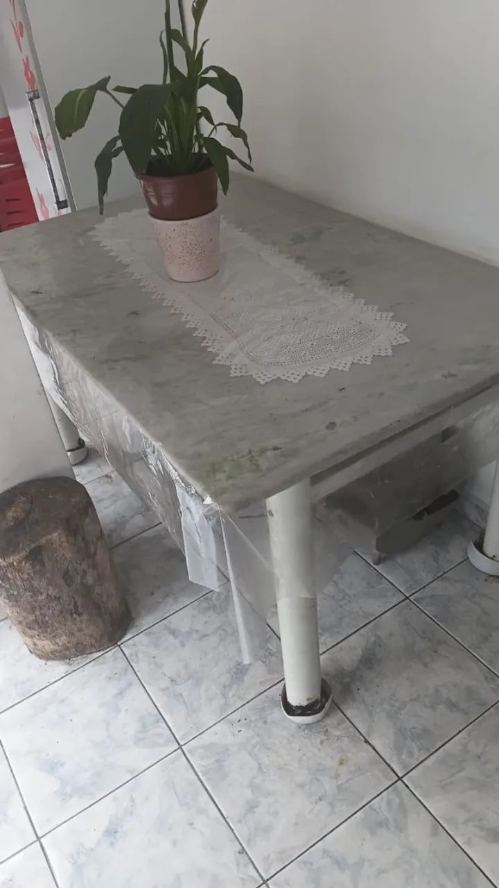 Mesa jantar para 6 cadeiras