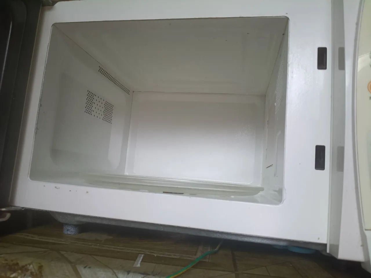 Microondas Eletrolux funcionando perfeitamente  - Foto 3