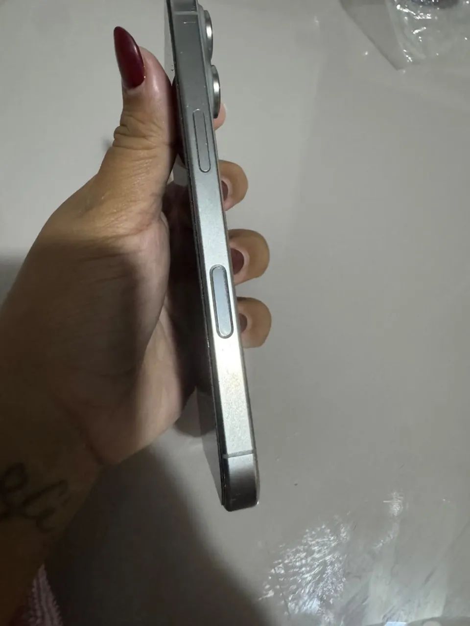 iPhone 16 pro 128gb - Foto 3