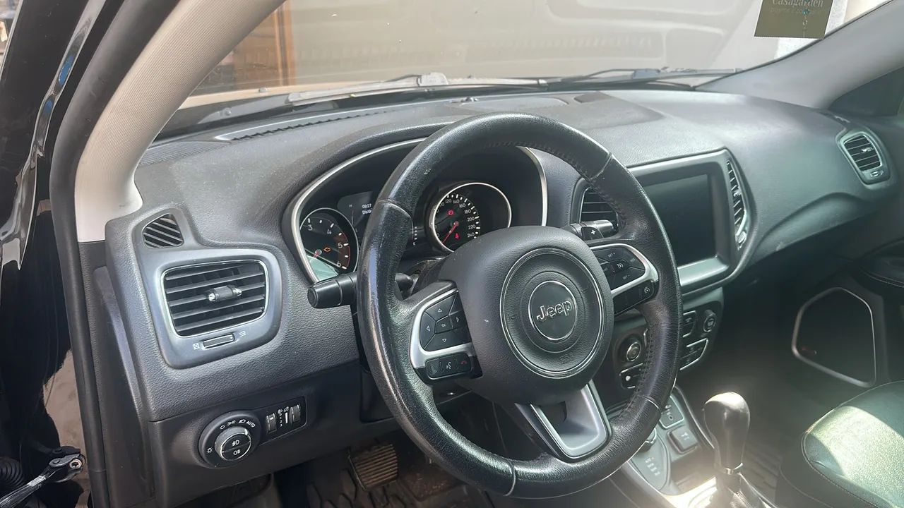 Jeep Compass Longitude 2.0 4X4 Dies. 16V Aut. 2018 - Foto 3