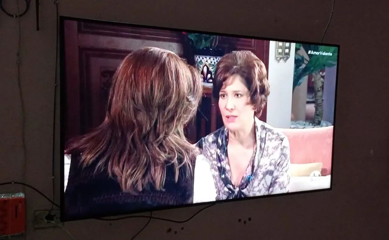 TV Smart Samsung 65 polegadas 4K  - Foto 4