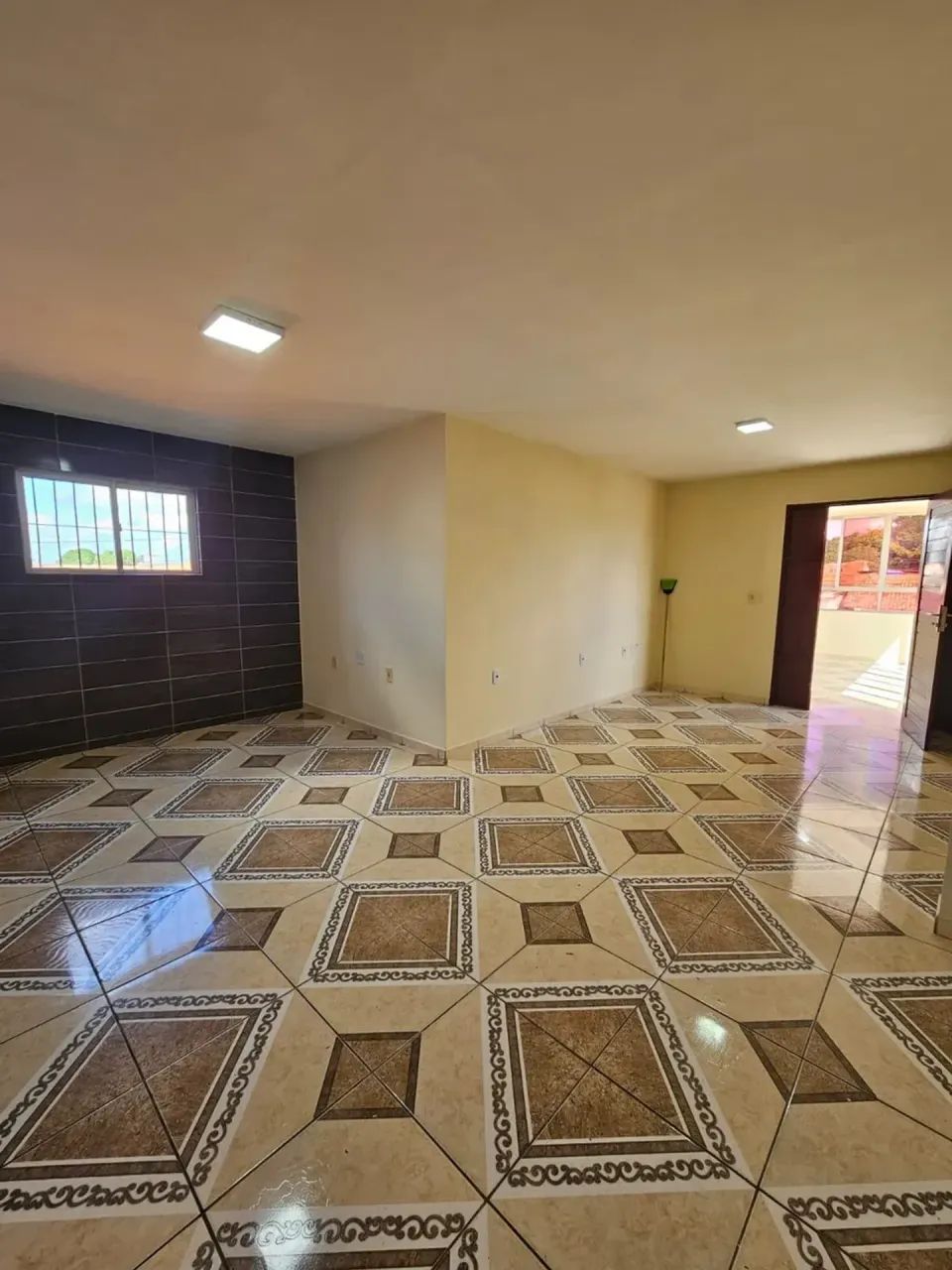 Casa espaçosa com 3 quartos, sendo 1 suíte em Cruz das Armas! - Foto 5