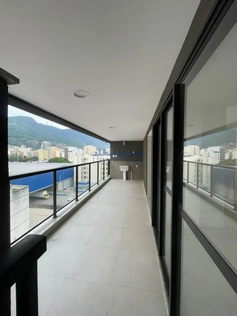 Tijuca - Casa Gabizo  Apartamento 1 Quarto | Excelente Localização | Próximo a Serviços e 