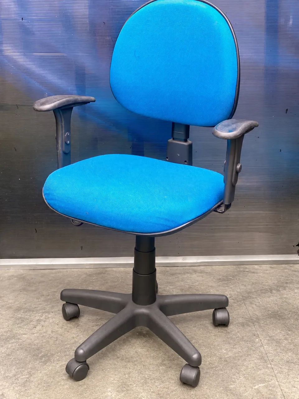 Cadeiras Giratórias Ergonômicas NR17 - Foto 4