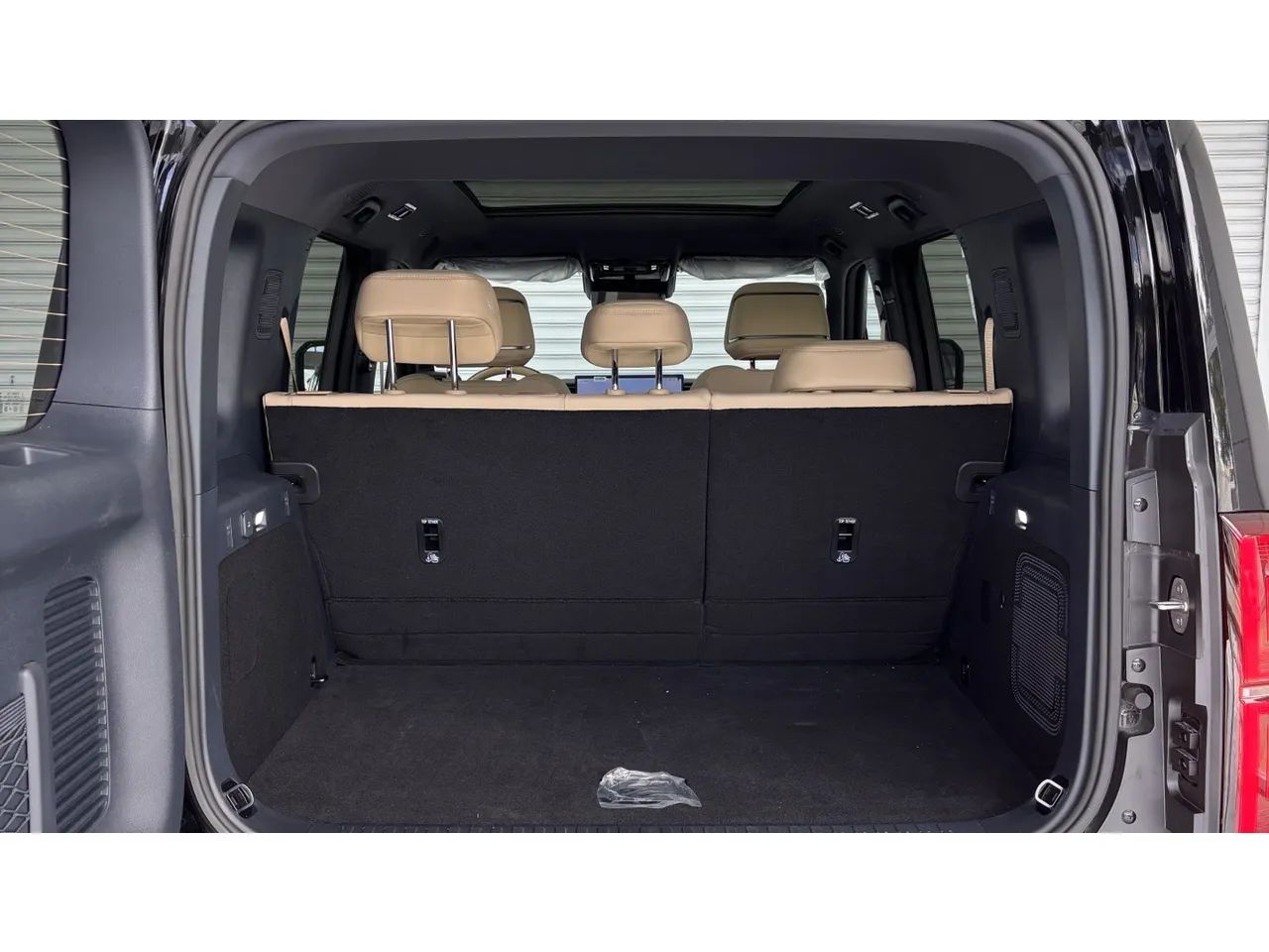 Denza B5 SUV híbrido plug-in, foto 14 de 14