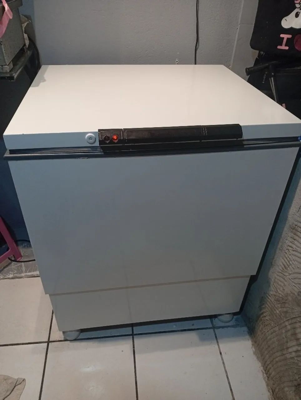 Vendo freezer 