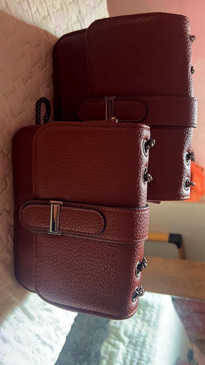 Bolsa semi nova 