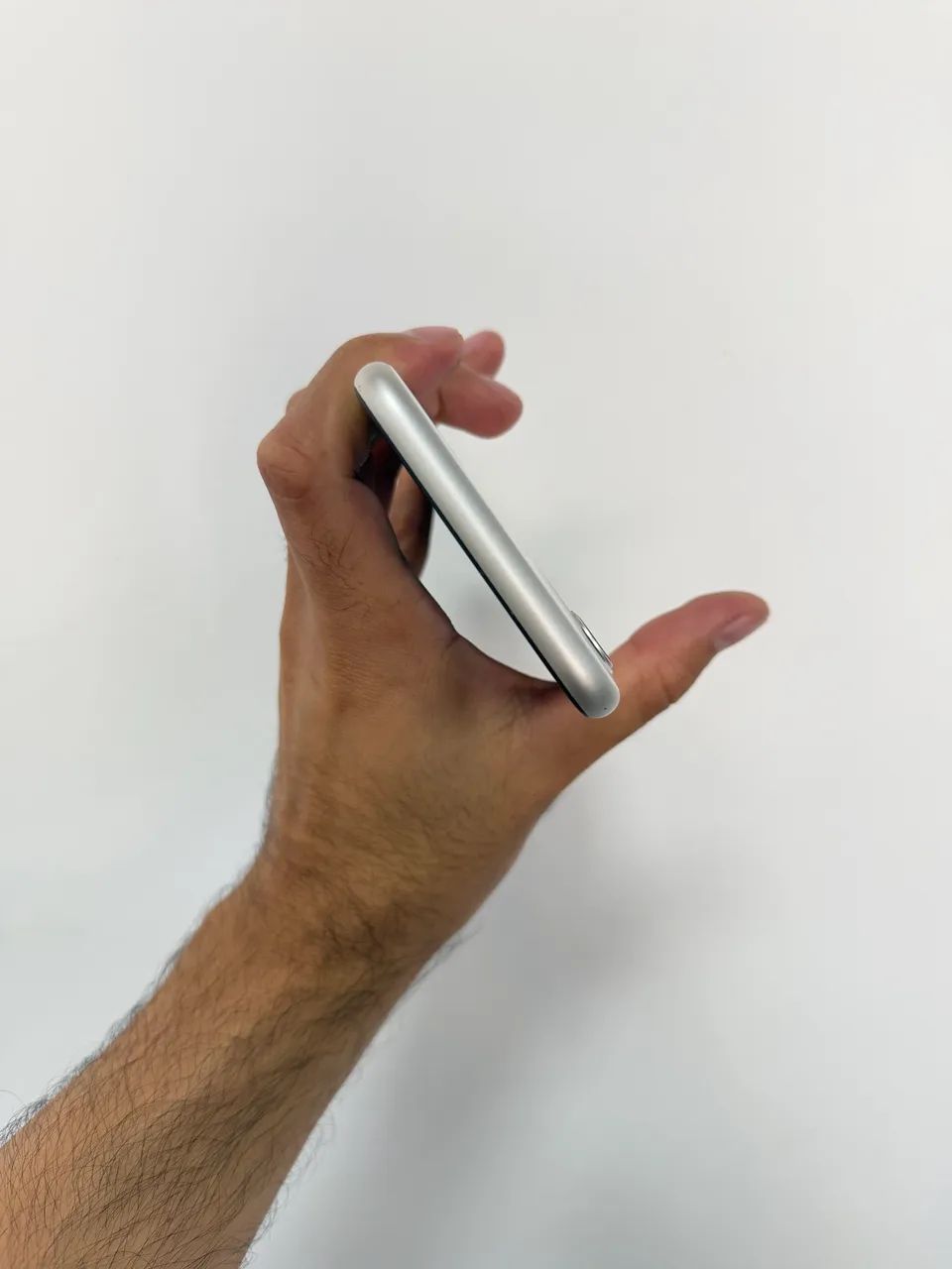 iPhone 11 64Gigas branco  - Foto 5