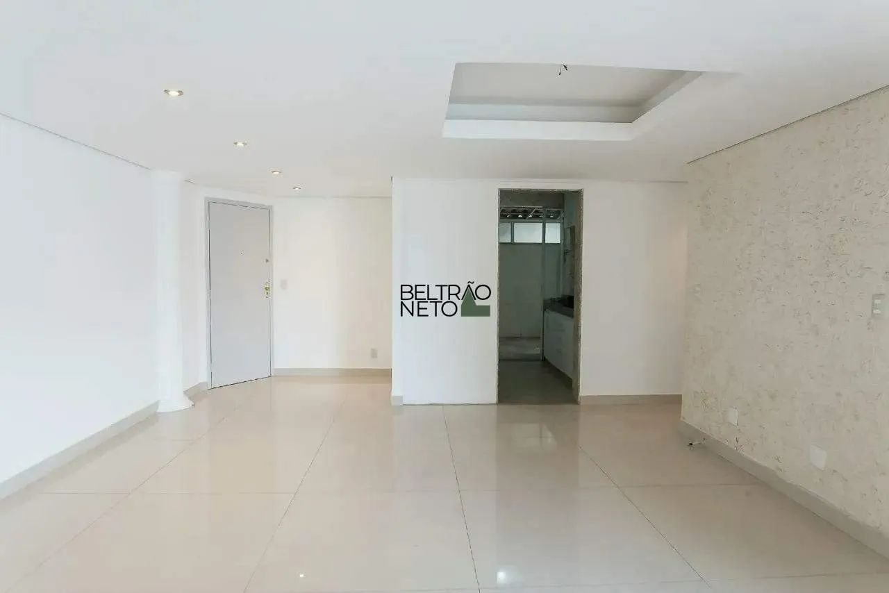 Área privativa 3 quartos para alugar no Buritis - Foto 2