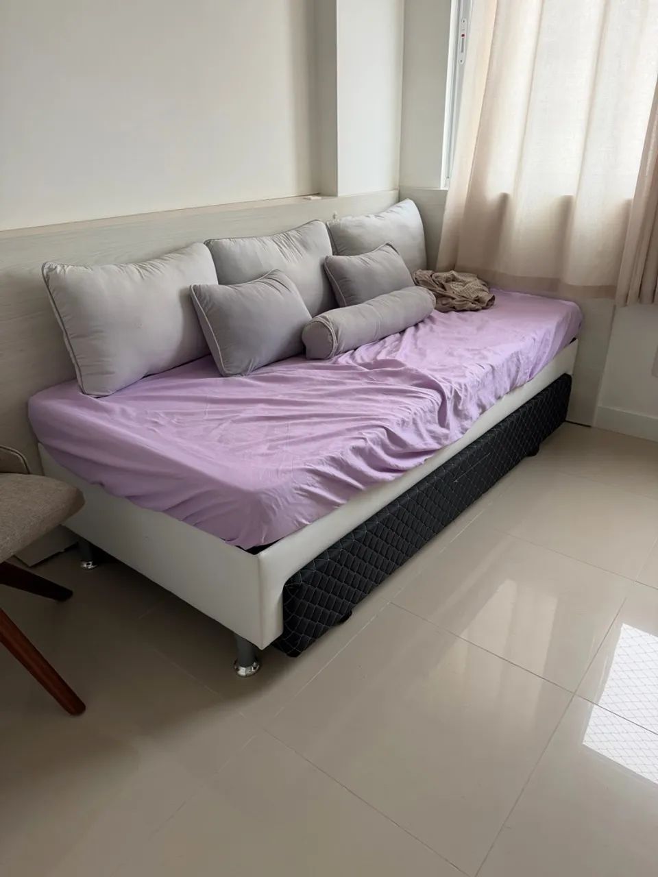 Cama box solteiro usada