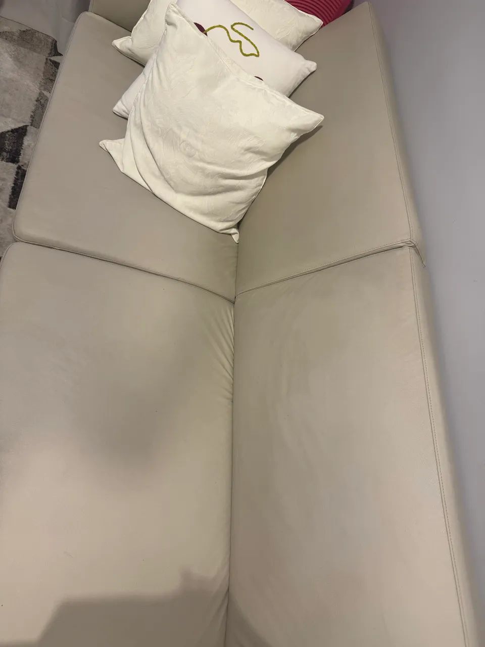 Vendo sofá usado 2 lugares em perfeito estado  - Foto 5