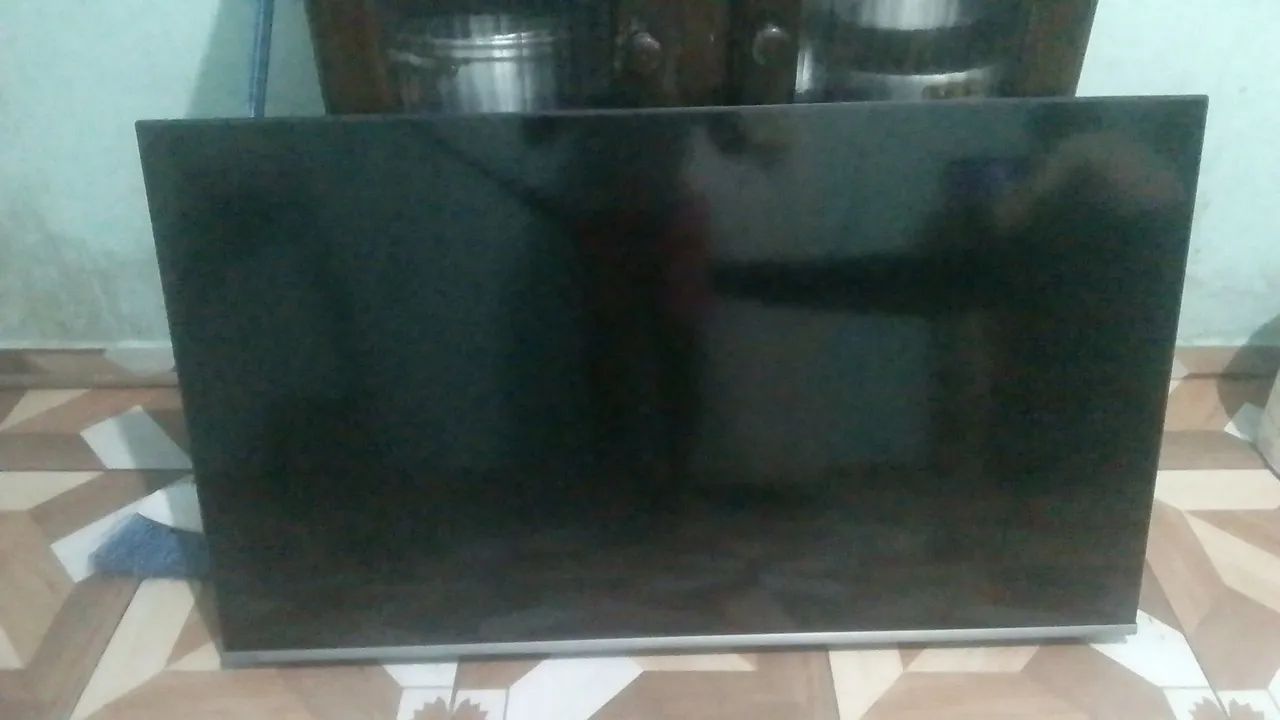 Vendo uma TV 50 polegada 