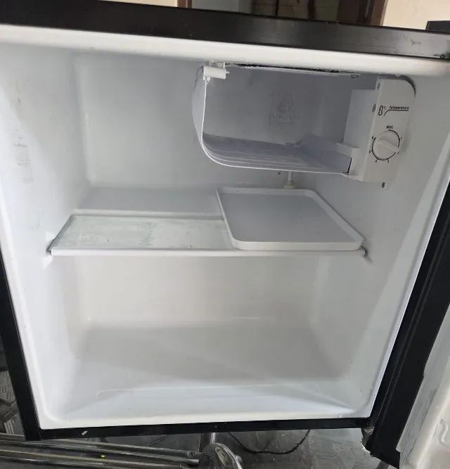 Frigobar Midea 47 litros  - Foto 5