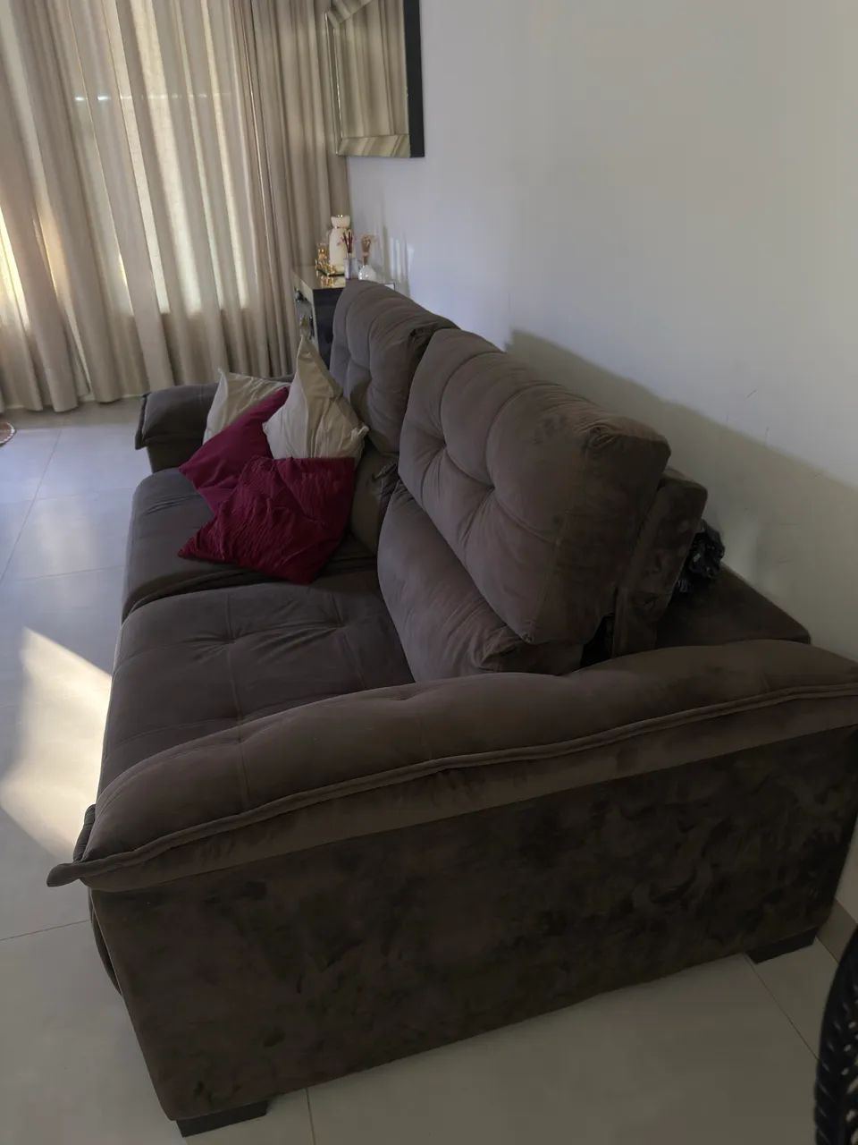 Sofá retrátil e reclinável  2.30 no veludo  - Foto 3