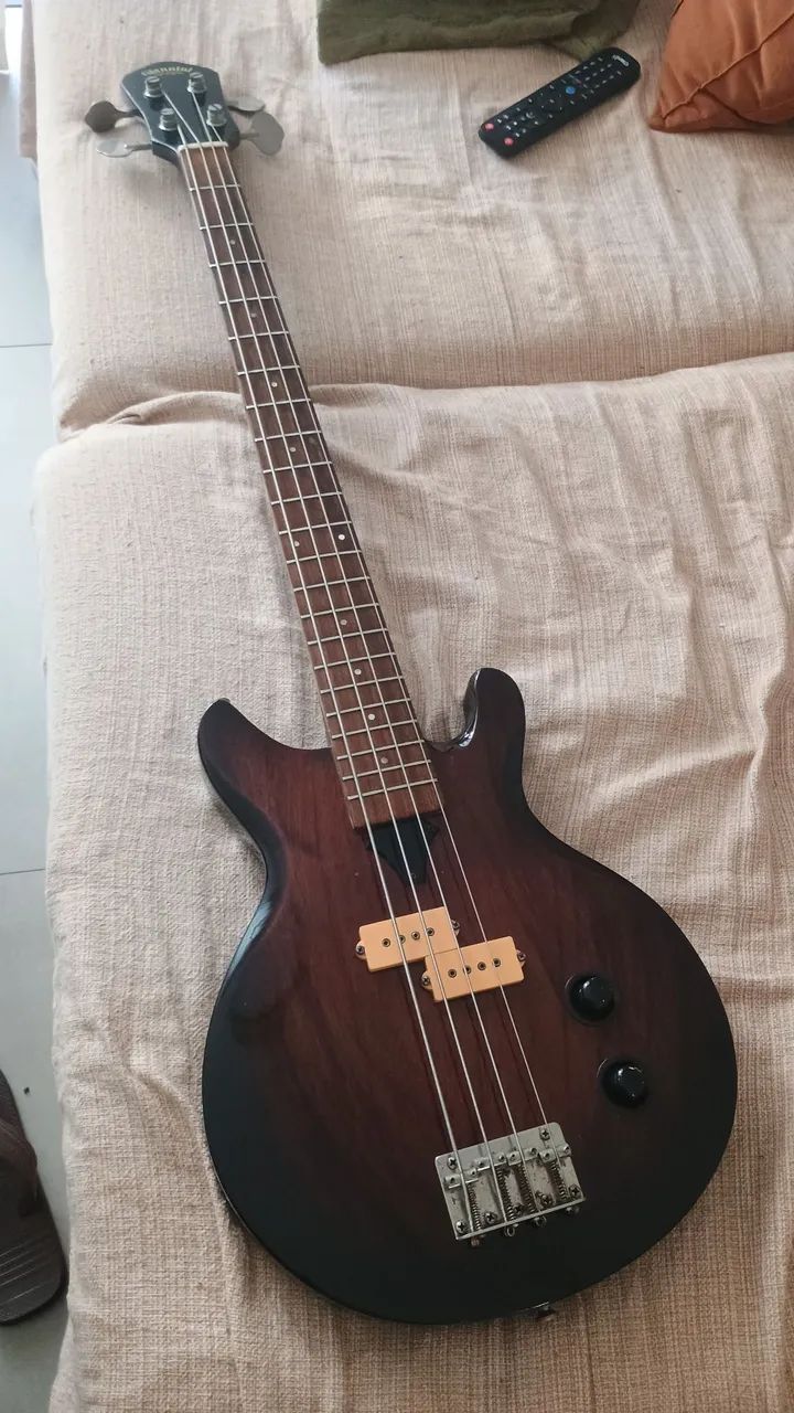 Baixo Giannini Formigão ae04b 