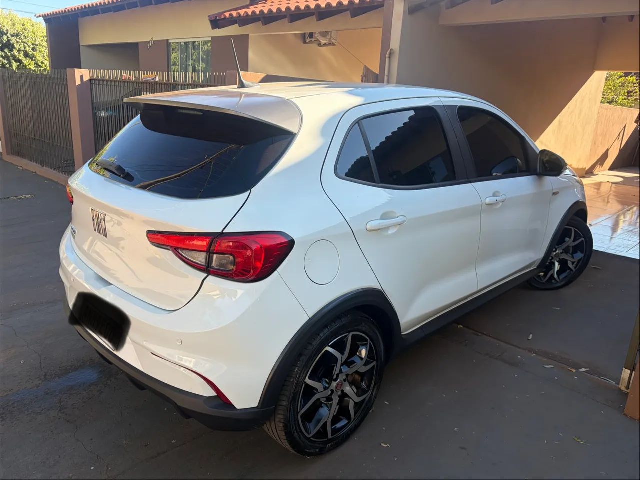 Fiat Argo HGT 1.8 16V Flex Mec. 2018 - Foto 3