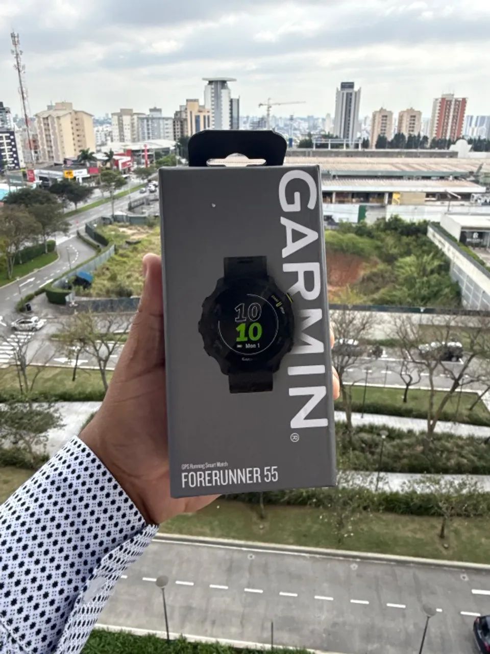OLHA QUE LINDA FORERUNNER 55 NOVA